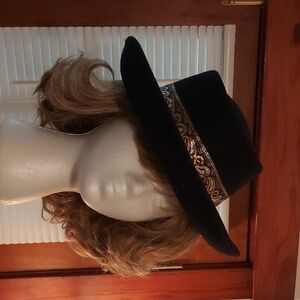 Chic Black Hat with Gold Patterned Band